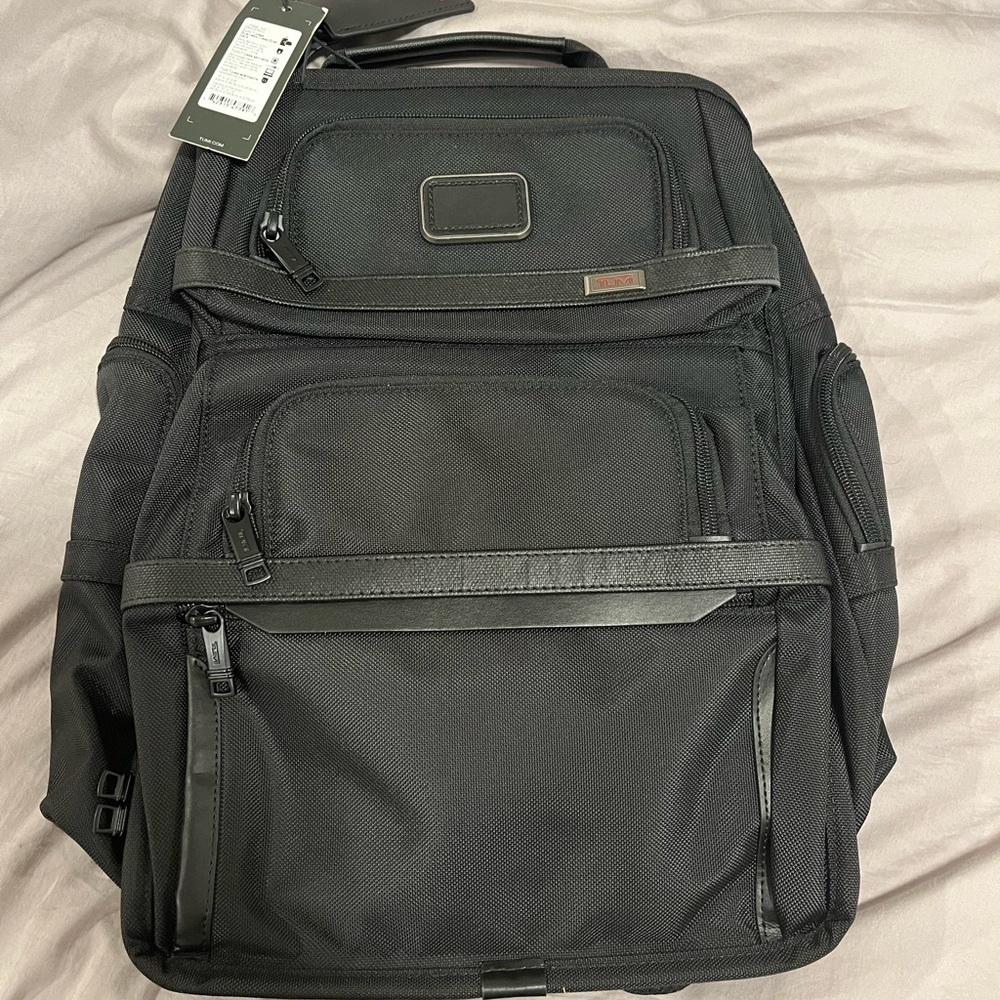 Tumi Alpha 3-T Business Class Brief Pack